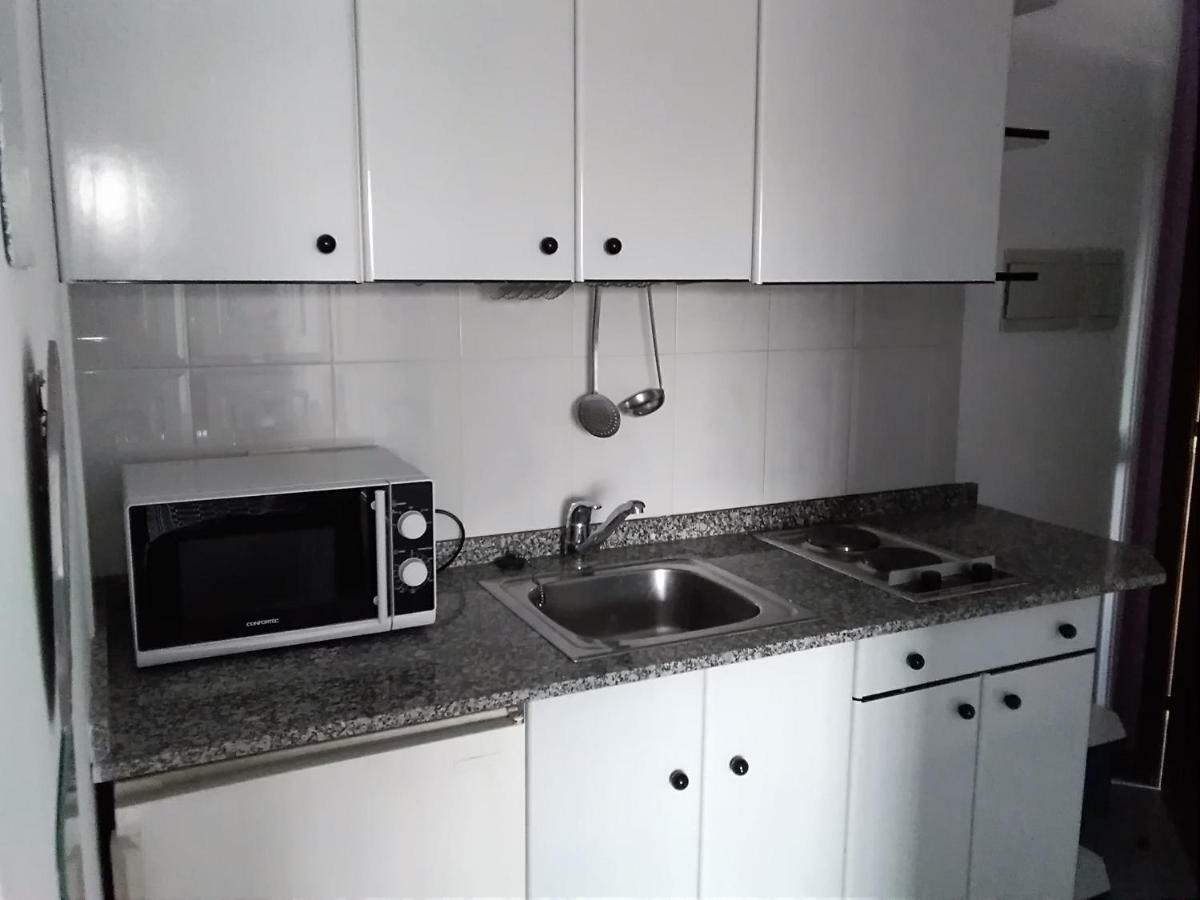 Apartamentos Blanco Y Negro A Guarda Buitenkant foto